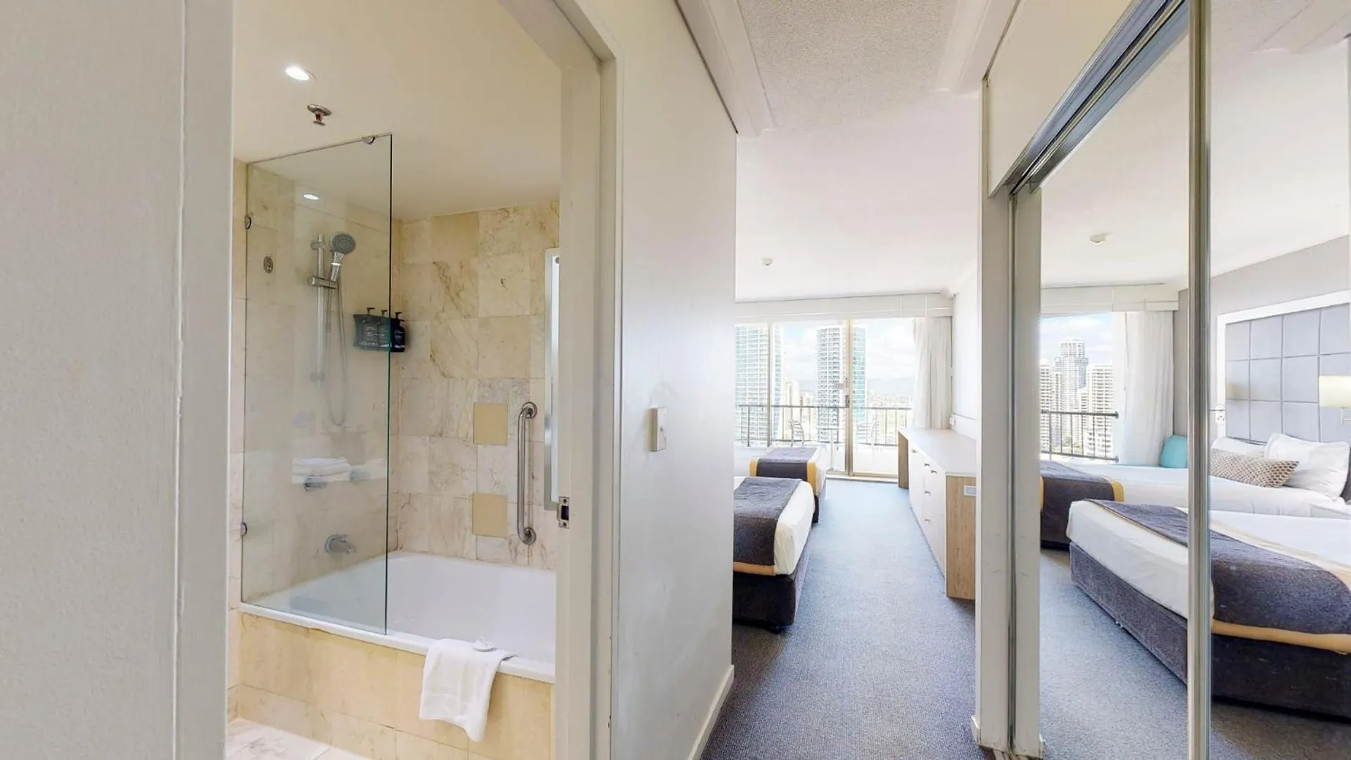 Cosy Studio With Stunning Ocean Views Gold Coast Australien